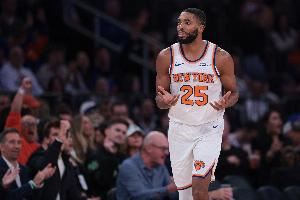 迈克-布朗:大桥对新体系学得比其他人快 他很早就参加了训练营